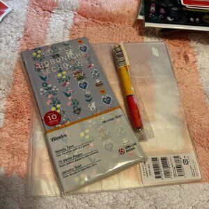 2025 Hobonichi Weeks - Yumi Kitagishi Beautiful Wallpaper Bundle